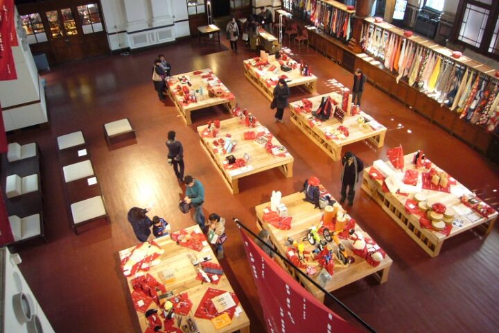 風呂敷で、何を包む？　大垣書店様と風呂敷